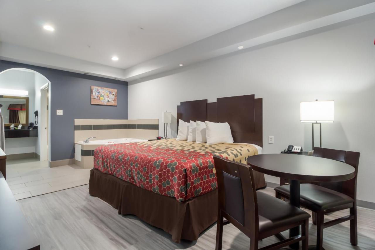 Scottish Inns & Suites Spring - Houston North Exterior foto