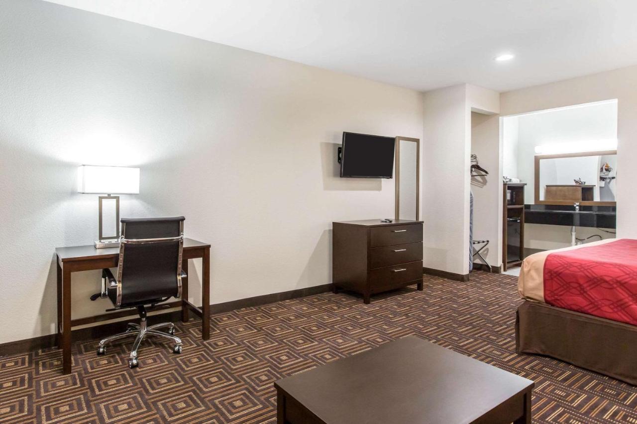 Scottish Inns & Suites Spring - Houston North Exterior foto